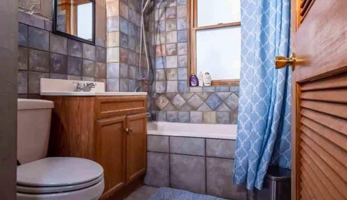 Family House, 5 Bedrooms, Pets Allowed