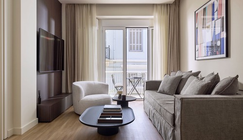 Classic Apartment, Balcony, City View