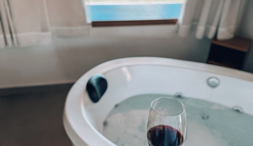 Superior Suite, Hot Tub