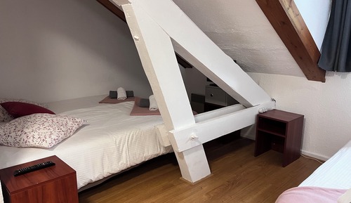 Standard Quadruple Room, Valley View