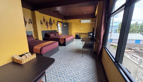 Family Room, Sea View