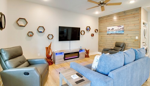 House (1 Bedroom)
