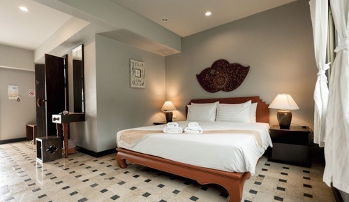 Standard Double Room, Pool View