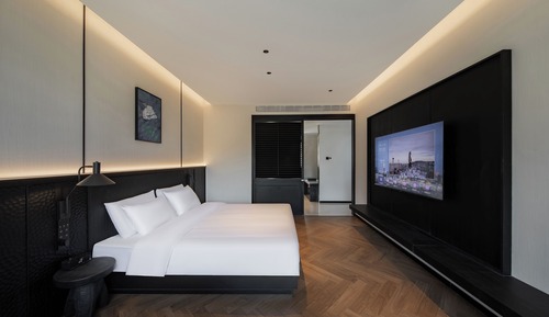 Comfort Suite, Patio, Mountain View