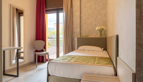 Comfort Single Room