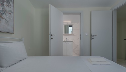 Two Story Suite with One Bedroom