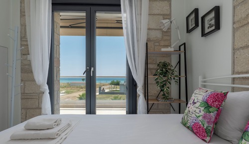 2 Level Suite Sea View