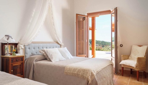 Deluxe Quadruple Room, Garden View