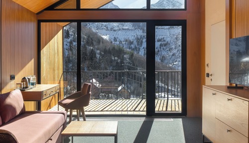 Deluxe Double or Twin Room, Mountain View