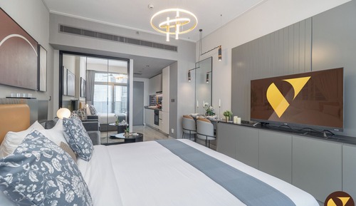 Luxury Apartment, Balcony, City View