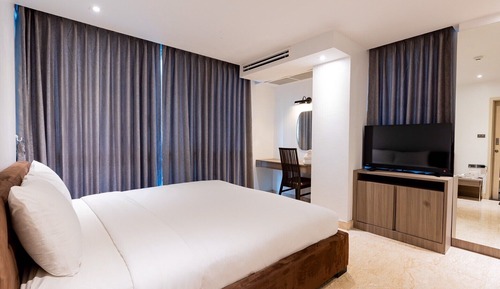 Family Quadruple Room, City View