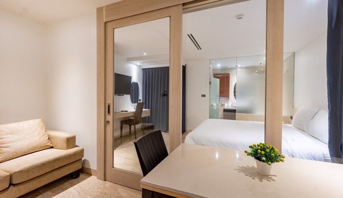 Deluxe Room, City View