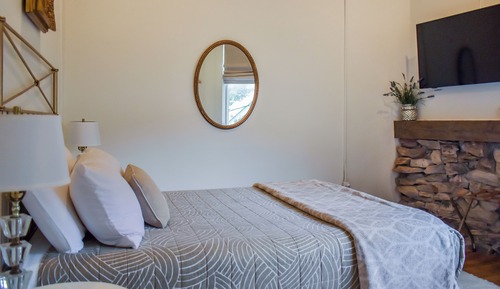 Luxury Suite, Garden View
