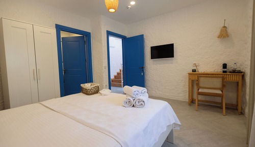Standard Room, City View