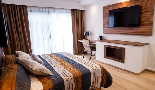 Superior Suite, Mountain View