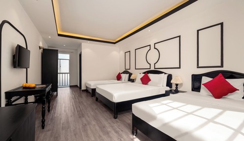 Deluxe Quadruple Room