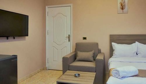 Deluxe Single Room