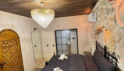 Superior Room, Valley View