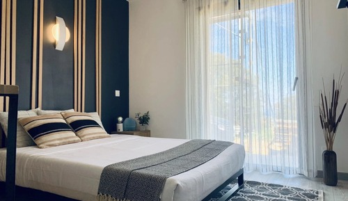 Apartment, 2 Bedrooms, Patio, Garden View