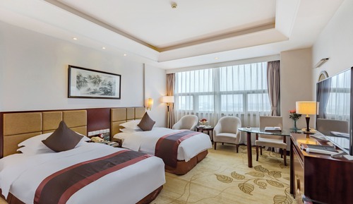Comfort Double or Twin Room, City View