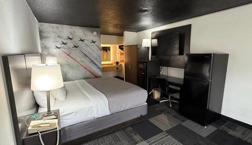 Room, 1 Double Bed with Sofa bed, Mobility Accessible, Non Smoking (Roll-in Shower)
