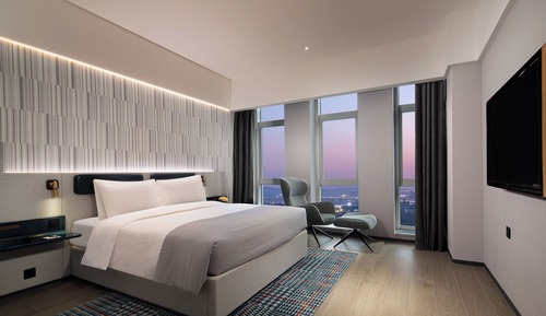 Executive Studio Suite