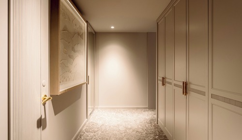 Suite, River View
