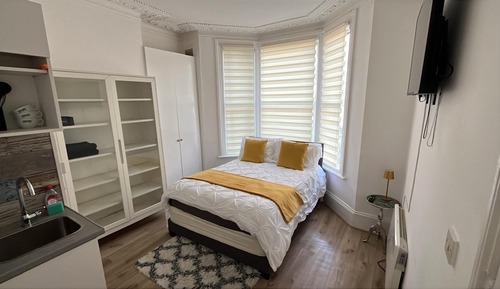 Superior Triple Studio