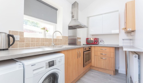 Luxury Apartment, Kitchen, Garden View