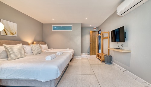 Two-Bedroom Apartment with Kitchen