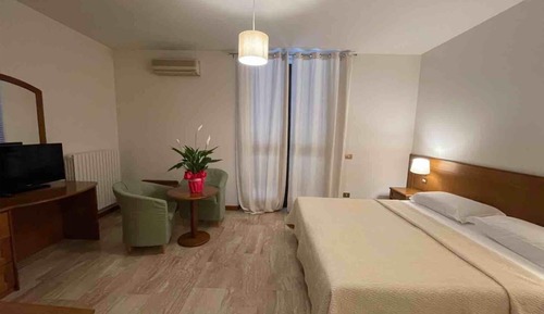 Classic Double Room Single Use