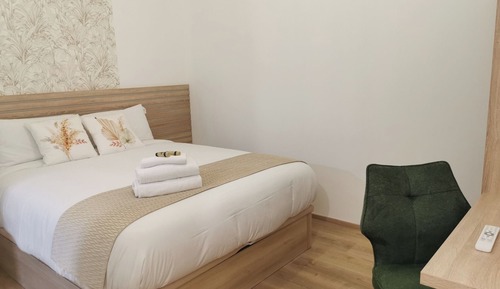Superior Double Room, Garden View