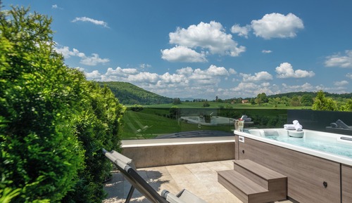 Deluxe Triple Room, Balcony