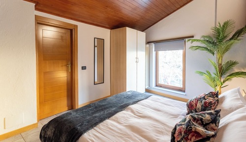 Apartment (1 Bedroom)