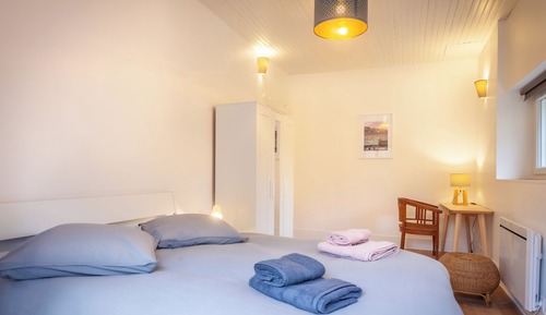 Comfort House, 3 Bedrooms, Garden View