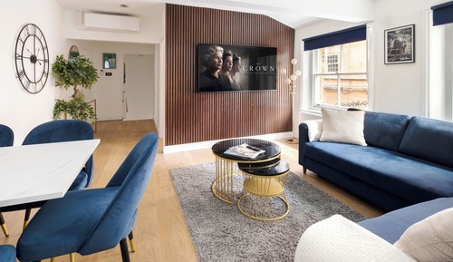 Superior House, 3 Bedrooms, Air conditioning