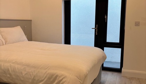 41 MDL ST APT 2