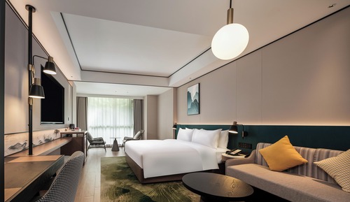 Deluxe Room, 1 King Bed