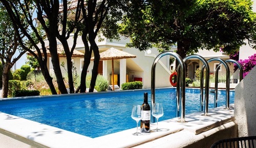 Double Room, Pool View