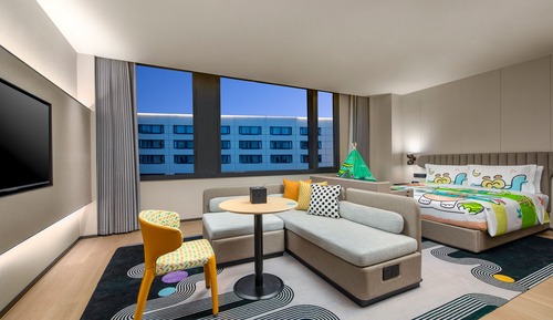 Premium Room, 1 King Bed (Kids Theme)