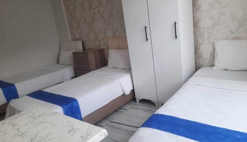Classic Triple Room,Valley View