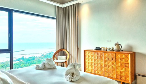 Two-Bedroom Anzhu Pool Villa