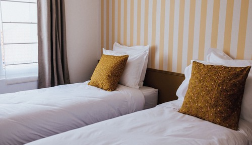 Deluxe Suite, 2 Bedrooms, Terrace (Maxi Sun)
