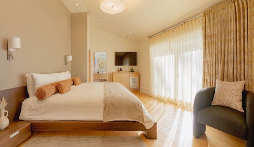Signature Room