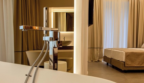 Luxury Room