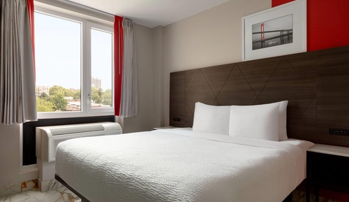 Room, 1 King Bed, Non Smoking