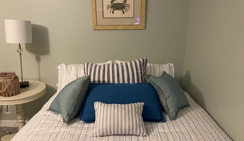 Luxury Single Room, Lake View