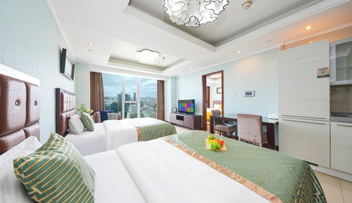 Parent-child Three-bed Six-person Room