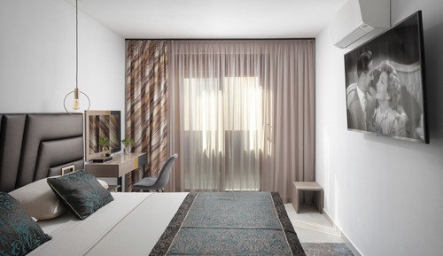 Luxury Apartment, 2 Bedrooms, Sea View