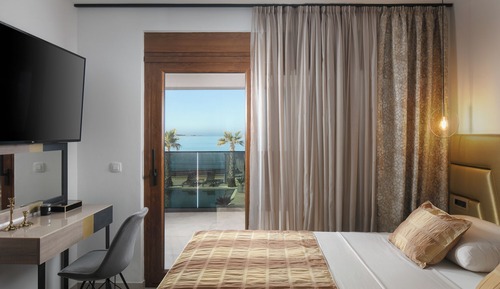 Luxury Apartment, 2 Bedrooms, Sea View